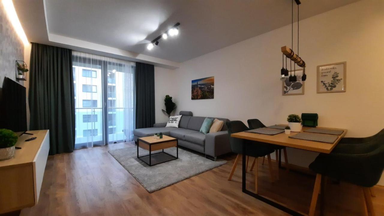 Bpr Space Grey Home With Balcony Budapest Extérieur photo