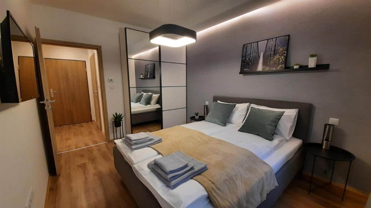 Bpr Space Grey Home With Balcony Budapest Extérieur photo